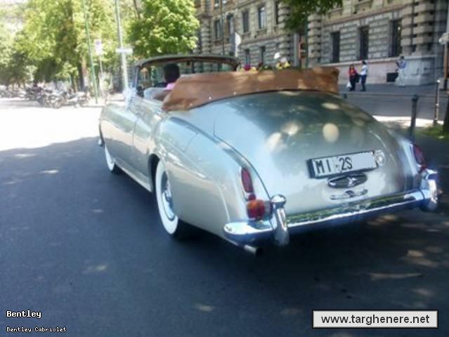 bentleycabriomiura61.jpg