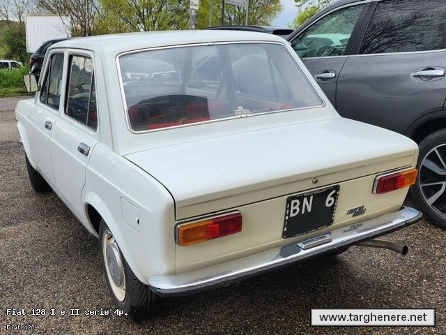 fiat128oldcarsita20260515.jpg