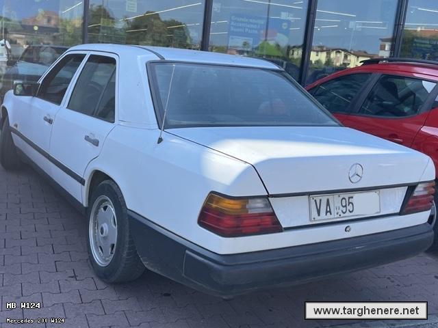 mercedesw124frabo20260615.jpg
