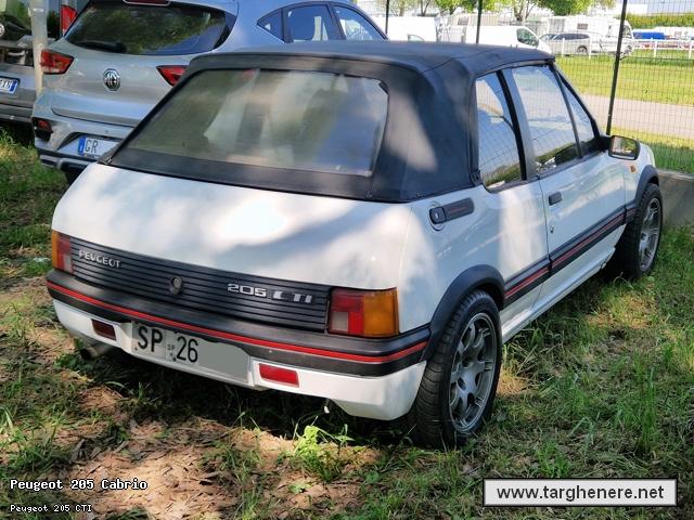 peugeot205cabriomarlon20260801.jpg