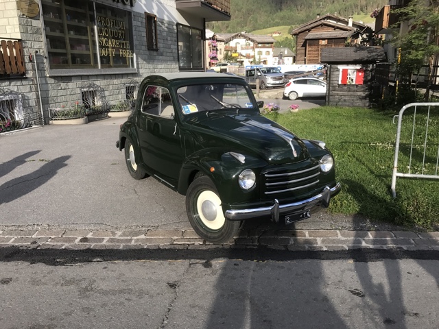 www.targhenere.net/gallery2/wp-content/uploads/2017/11/fiat-500-c-trasformabile-ant_131mirafiori_tn11511.jpg