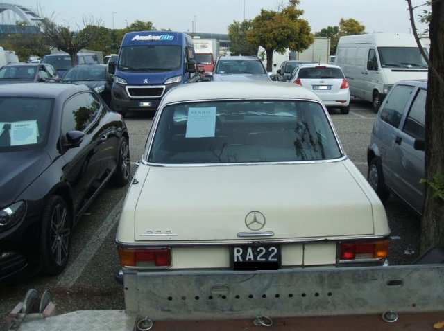 www.targhenere.net/gallery2/wp-content/uploads/2017/11/mercedes_benz_200_1969_1974.jpg