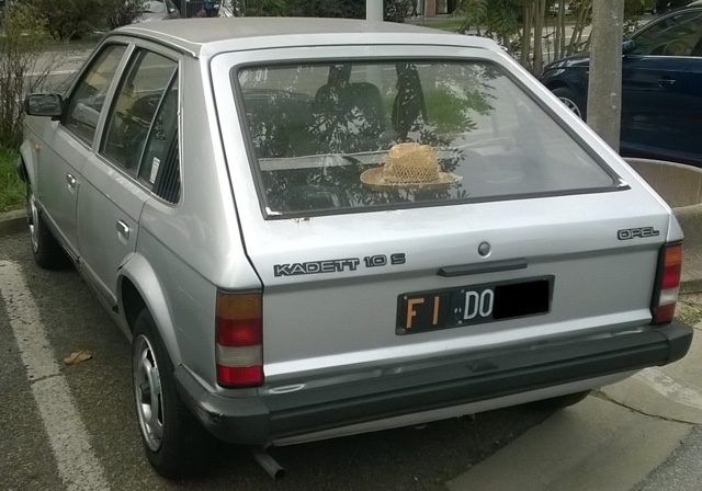 www.targhenere.net/gallery2/wp-content/uploads/2017/11/opel_kadett_d_10_s_5p_quattrokki_tn16463.jpg