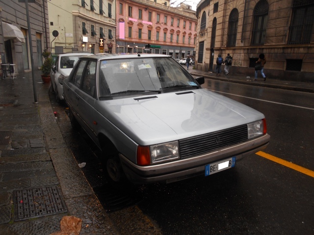 www.targhenere.net/gallery2/wp-content/uploads/2017/11/renault_9_nov17_front.jpg