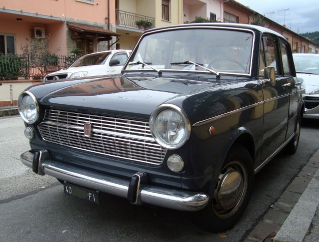 www.targhenere.net/gallery2/wp-content/uploads/2017/12/fiat_1100_r_anno_1967_targa_fi_40_1.jpg
