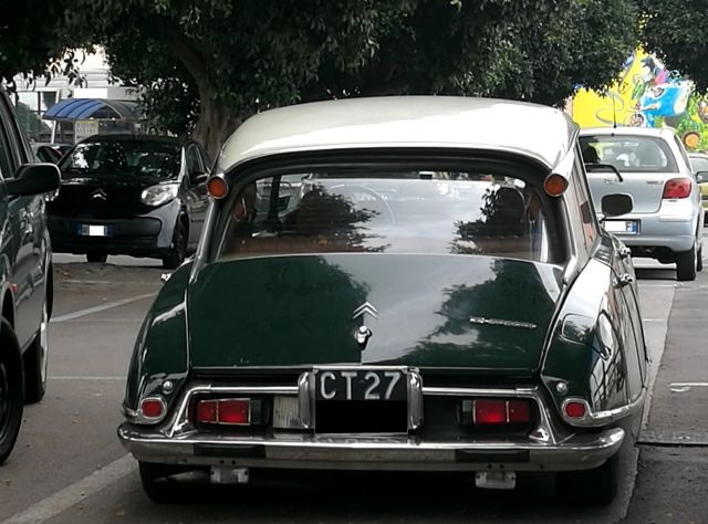 www.targhenere.net/gallery2/wp-content/uploads/2018/02/citroendspecial2082cv71ct27_enea_tn9748.jpg