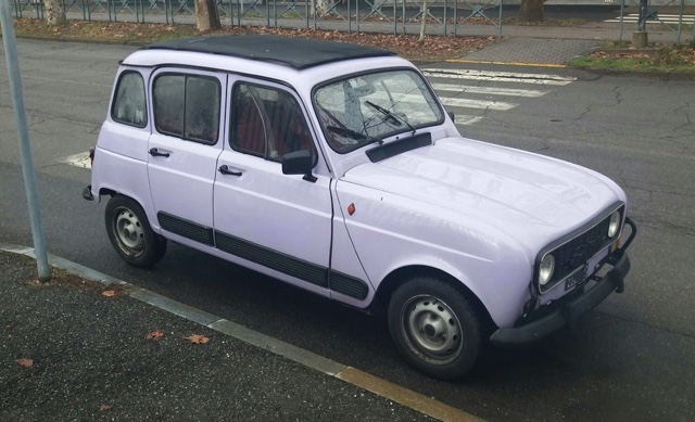 www.targhenere.net/gallery2/wp-content/uploads/2018/02/renault_4_ant_astrale_tn41651.jpg