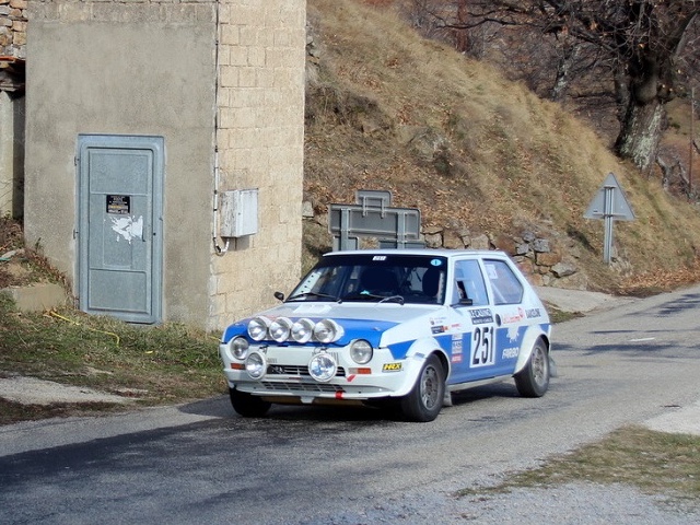 www.targhenere.net/gallery2/wp-content/uploads/2018/03/ritmo_60.jpg