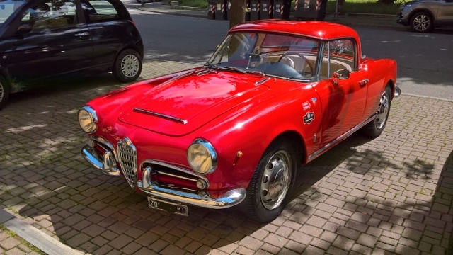 www.targhenere.net/gallery2/wp-content/uploads/2018/05/alfa_romeo_giulia_spider_1600_1963_640x360_1_alfa33_tn26593.jpg