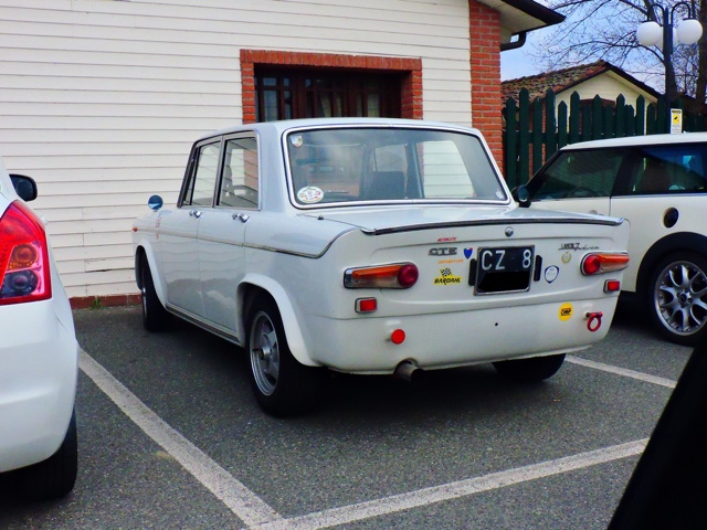 www.targhenere.net/gallery2/wp-content/uploads/2018/05/lancia_fulvia_apr18_retro_sx.jpg