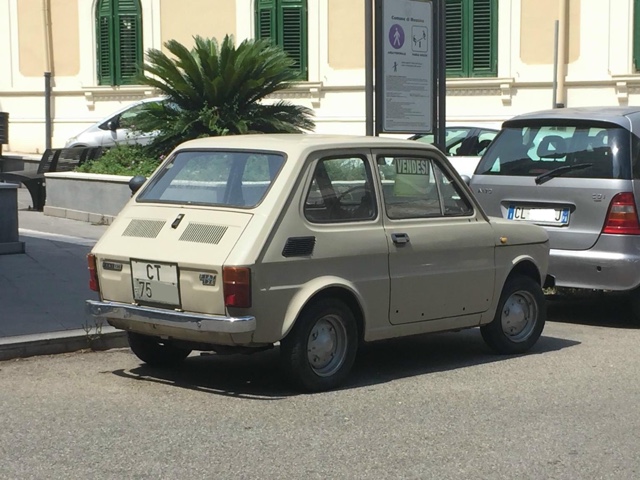 www.targhenere.net/gallery2/wp-content/uploads/2018/08/fiat_126_feb75_targa86_etilico_tn29197.jpg