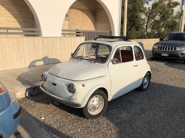 www.targhenere.net/gallery2/wp-content/uploads/2018/08/fiat_500_r_1975_b.jpg