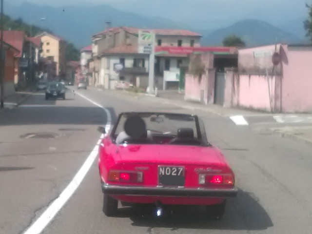www.targhenere.net/gallery2/wp-content/uploads/2018/10/alfa_romeo_spider_astrale_tn35339.jpg