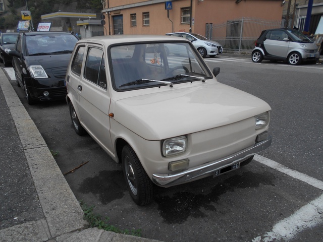www.targhenere.net/gallery2/wp-content/uploads/2018/10/fiat_126_ott_18_front_blowup_tn36817.jpg