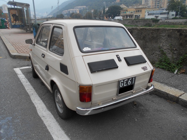 www.targhenere.net/gallery2/wp-content/uploads/2018/10/fiat_126_ott_18_retro_blowup_tn36817.jpg