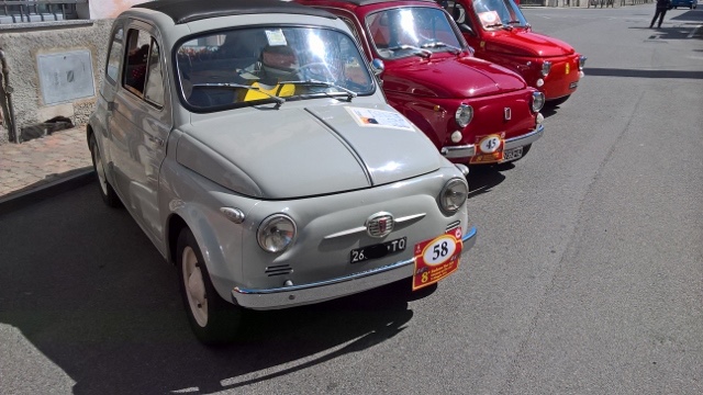www.targhenere.net/gallery2/wp-content/uploads/2018/10/fiat_500_n_alfa33_tn47783.jpg