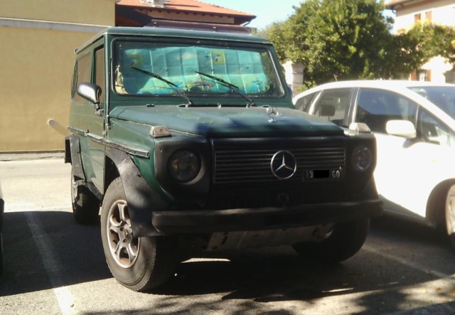 www.targhenere.net/gallery2/wp-content/uploads/2018/11/mercedes_benz_240_gd_1983_2.jpg
