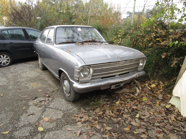 www.targhenere.net/gallery2/wp-content/uploads/2018/12/opel_a_bob_tn11137.jpg