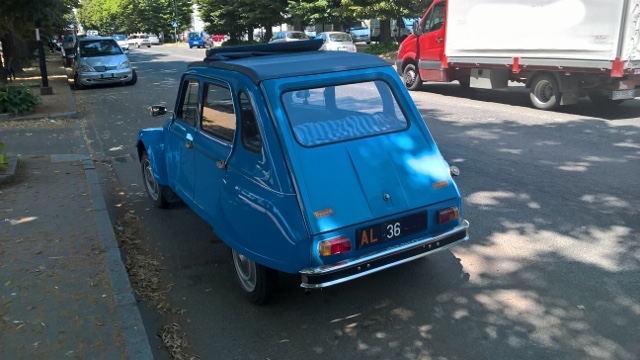 www.targhenere.net/gallery2/wp-content/uploads/2019/03/citroen_dyane_1978_alfa33_tn45613.jpg