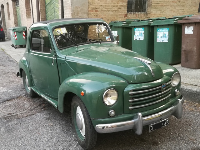 www.targhenere.net/gallery2/wp-content/uploads/2019/04/trequarti_topolino.jpg