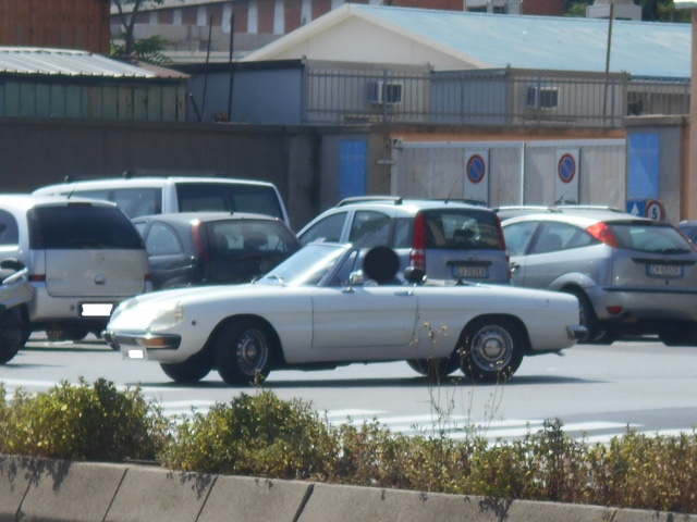 www.targhenere.net/gallery2/wp-content/uploads/2019/08/alfa_romeo_spider_1750_giu19_front.jpg