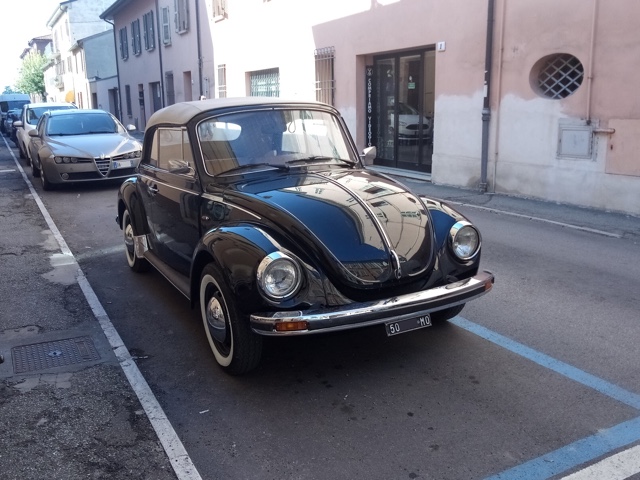 www.targhenere.net/gallery2/wp-content/uploads/2019/09/vw_maggiolino_mo50_fronte.jpg