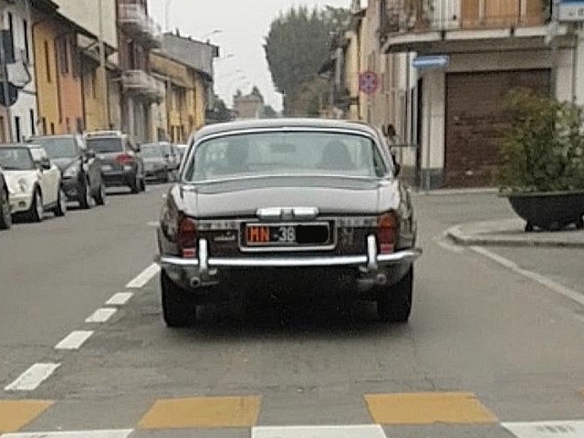 www.targhenere.net/gallery2/wp-content/uploads/2019/10/20191013_211219_super80_tn42588.jpg