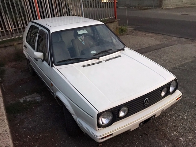 www.targhenere.net/gallery2/wp-content/uploads/2019/10/83631fc1-7e90-460d-8c7c-ce2bae93b46d.jpg
