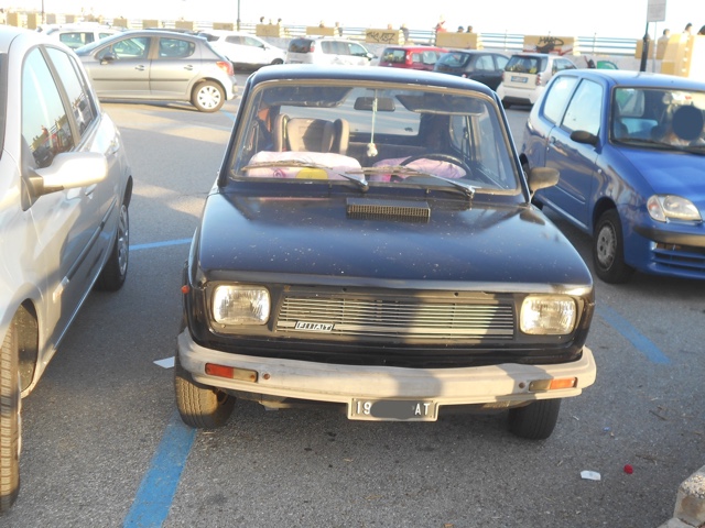 www.targhenere.net/gallery2/wp-content/uploads/2019/10/fiat_127_ott19_front.jpg