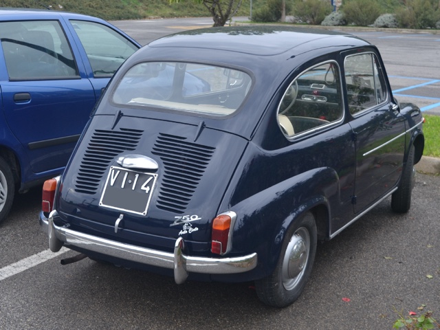 www.targhenere.net/gallery2/wp-content/uploads/2019/11/fiat_600d_vi14_f01_cr3_tanteuno_tn50068.jpg