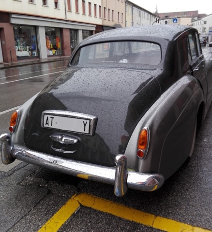 www.targhenere.net/gallery2/wp-content/uploads/2019/12/bentleys2stephan20191223.jpg