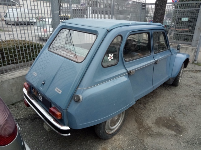 www.targhenere.net/gallery2/wp-content/uploads/2019/12/citroen_dyane_sv23_retro_oinotna_tn13884.jpg