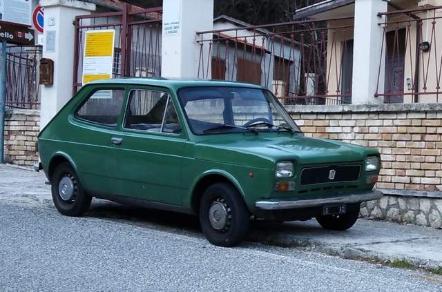 www.targhenere.net/gallery2/wp-content/uploads/2019/12/img-20191226-wa0017_svalvolato_tn40976.jpg