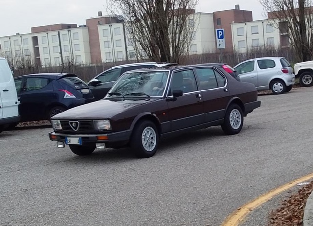 www.targhenere.net/gallery2/wp-content/uploads/2020/01/alfa_romeo_alfetta_20_2.jpg