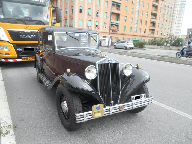 www.targhenere.net/gallery2/wp-content/uploads/2020/03/lancia_augusta_ott19_front.jpg