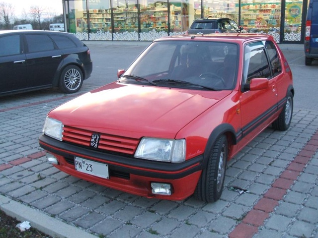 www.targhenere.net/gallery2/wp-content/uploads/2020/04/peugeot_205_gti_16_24-10-1986_2.jpg