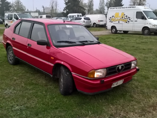 www.targhenere.net/gallery2/wp-content/uploads/2020/05/alfa_romeo_33_qv_1985_1.jpg