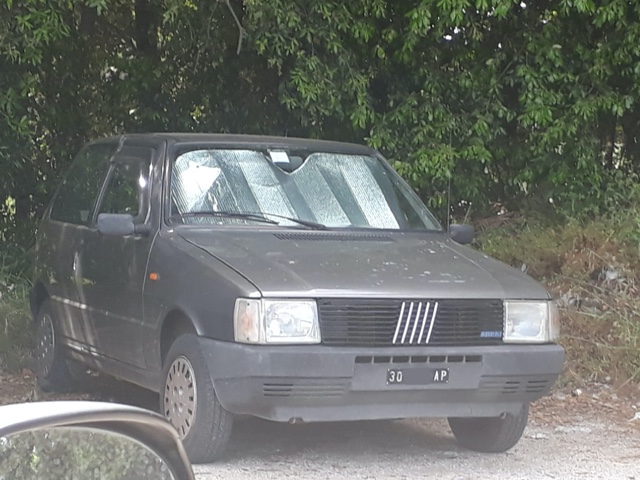 www.targhenere.net/gallery2/wp-content/uploads/2020/05/fiat_uno_55_-_1985_tonymura_tn38980.jpg