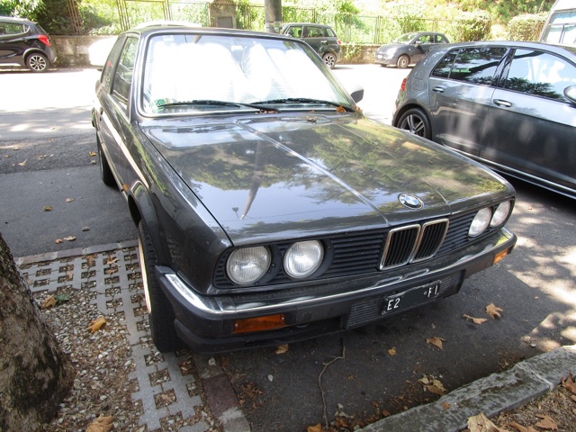 www.targhenere.net/gallery2/wp-content/uploads/2020/08/bmw_e30_an_bob_tn55097.jpg
