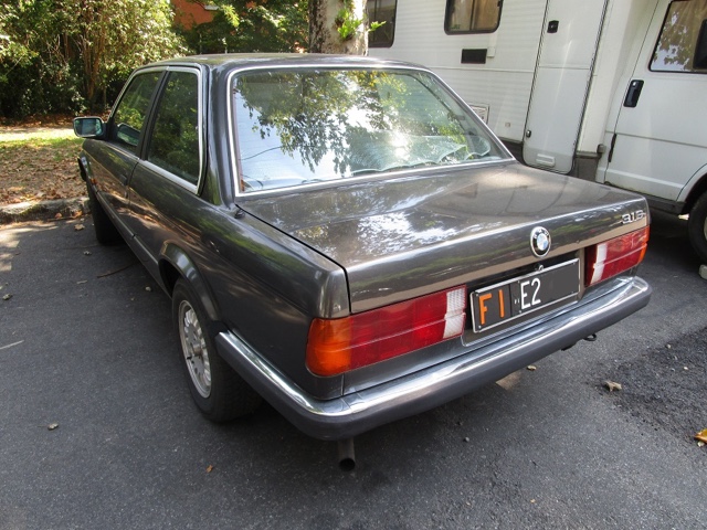 www.targhenere.net/gallery2/wp-content/uploads/2020/08/bmw_e30_po_bob_tn55097.jpg
