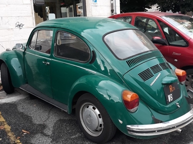 www.targhenere.net/gallery2/wp-content/uploads/2020/09/vwbeetle_giorgetto_tn21209.jpg