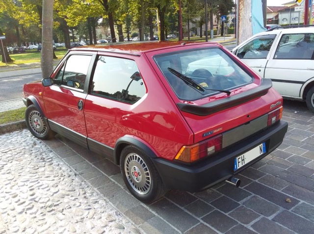 www.targhenere.net/gallery2/wp-content/uploads/2020/10/fiat_ritmo_130_tc_abarth_nc_2017_3.jpg