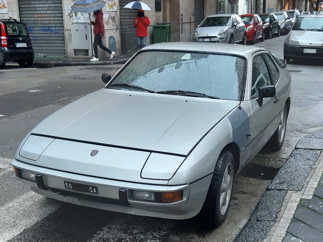 www.targhenere.net/gallery2/wp-content/uploads/2020/11/porsche_924_2.jpg