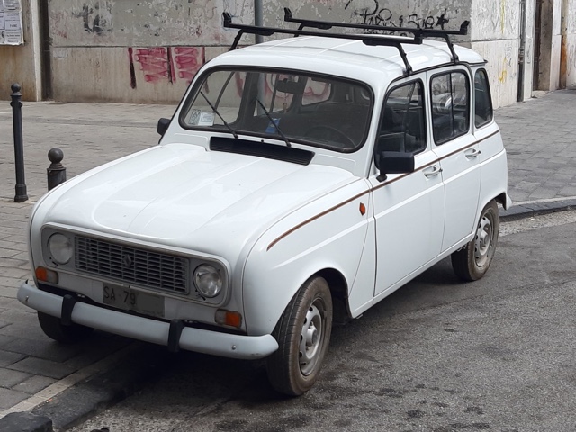 www.targhenere.net/gallery2/wp-content/uploads/2020/12/renault_4_tl_2.jpg
