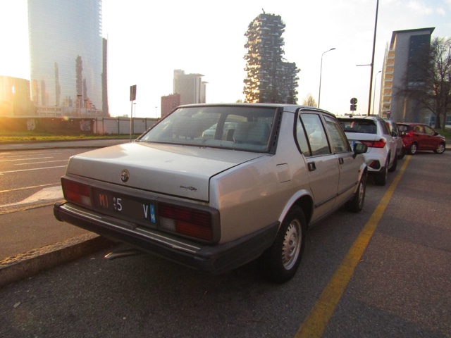 www.targhenere.net/gallery2/wp-content/uploads/2021/01/alfetta_mi_anteriore_classicauto_tn13307.jpg
