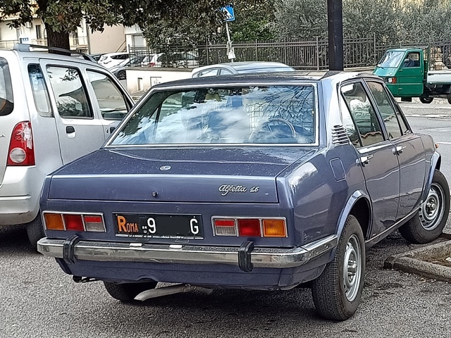 www.targhenere.net/gallery2/wp-content/uploads/2021/03/alfetta1977_giorgetto_tn25300.jpg
