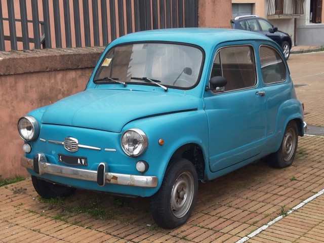 www.targhenere.net/gallery2/wp-content/uploads/2021/03/fiat_600_2.jpg