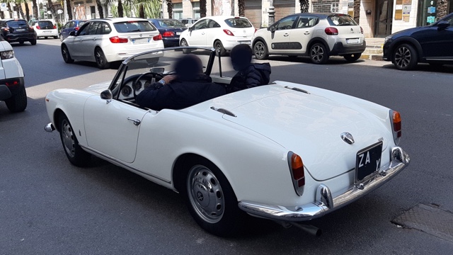 www.targhenere.net/gallery2/wp-content/uploads/2021/04/alfaromeogiuliaspider1.jpg