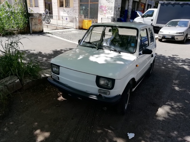 www.targhenere.net/gallery2/wp-content/uploads/2021/04/fiat126bueant.jpg