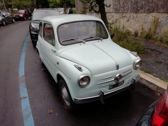 www.targhenere.net/gallery2/wp-content/uploads/2021/04/fiat600bueant_tn35602.jpg